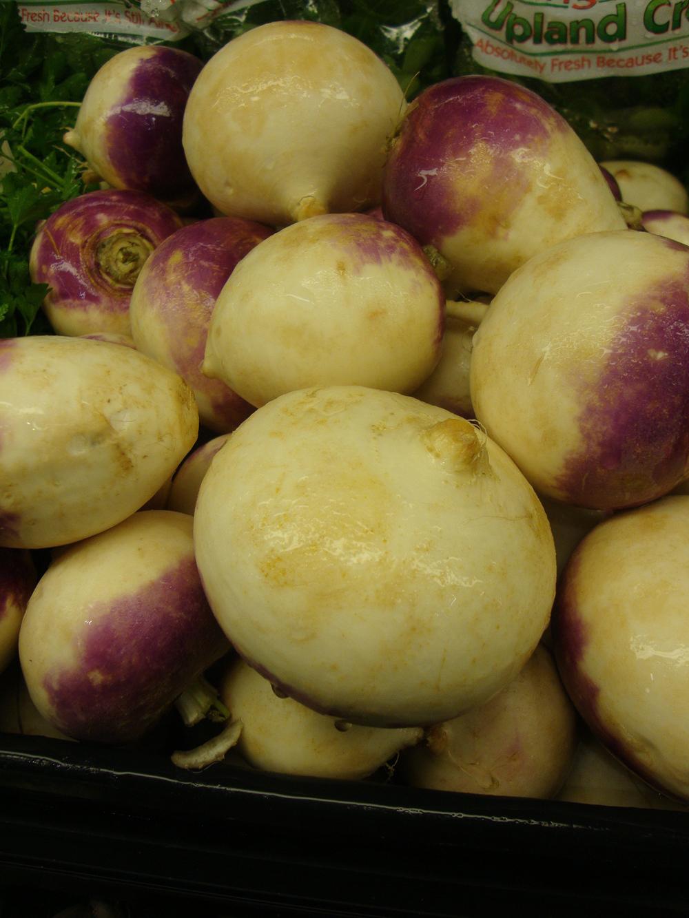 Photo of Turnip (Brassica rapa subsp. rapa 'Purple Top') uploaded by Paul2032